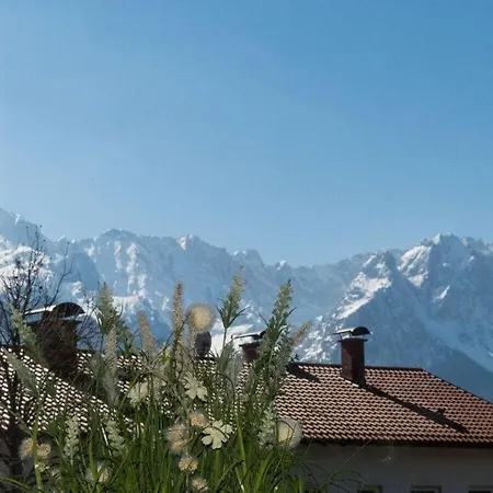 Panoramic View Comfortable Holiday Garmisch-Partenkirchen
